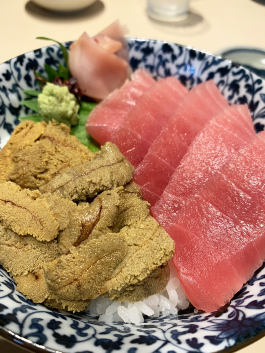 角常食堂のウニとマグロ丼